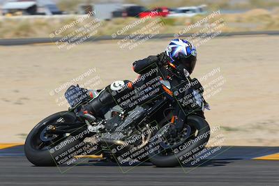 media/Feb-04-2023-SoCal Trackdays (Sat) [[8a776bf2c3]]/Turn 16 Set 2 (1125am)/